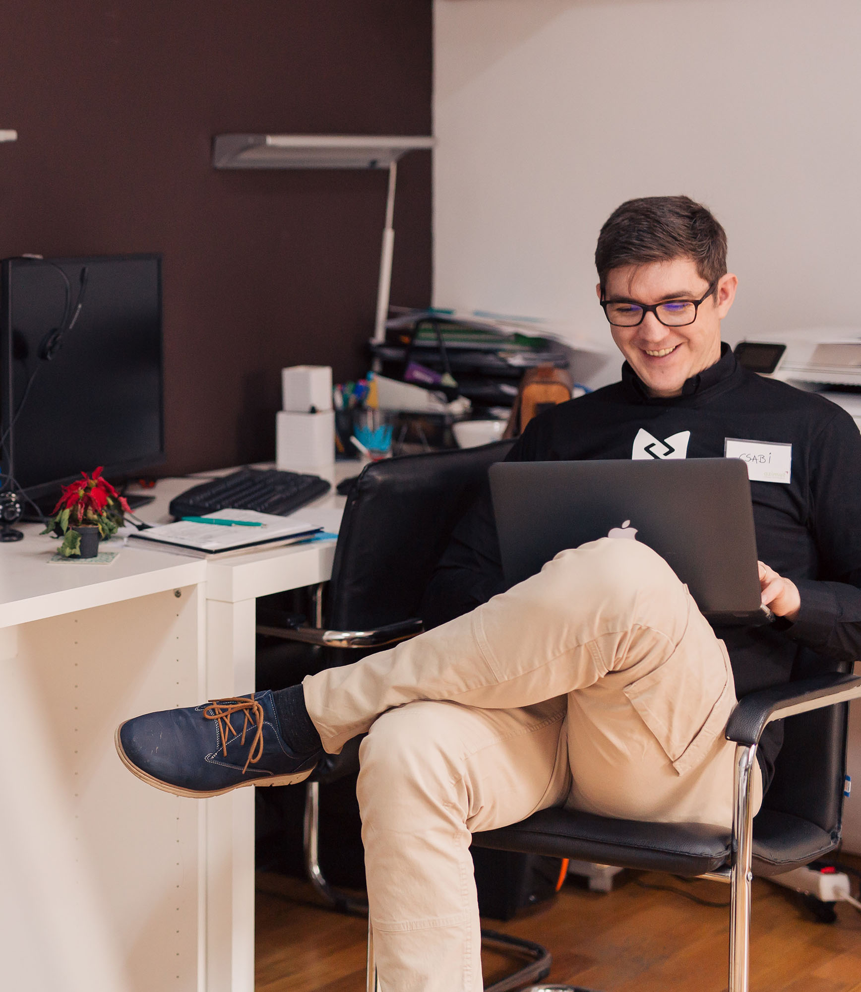 4 Simple Business Ideas for High School Students